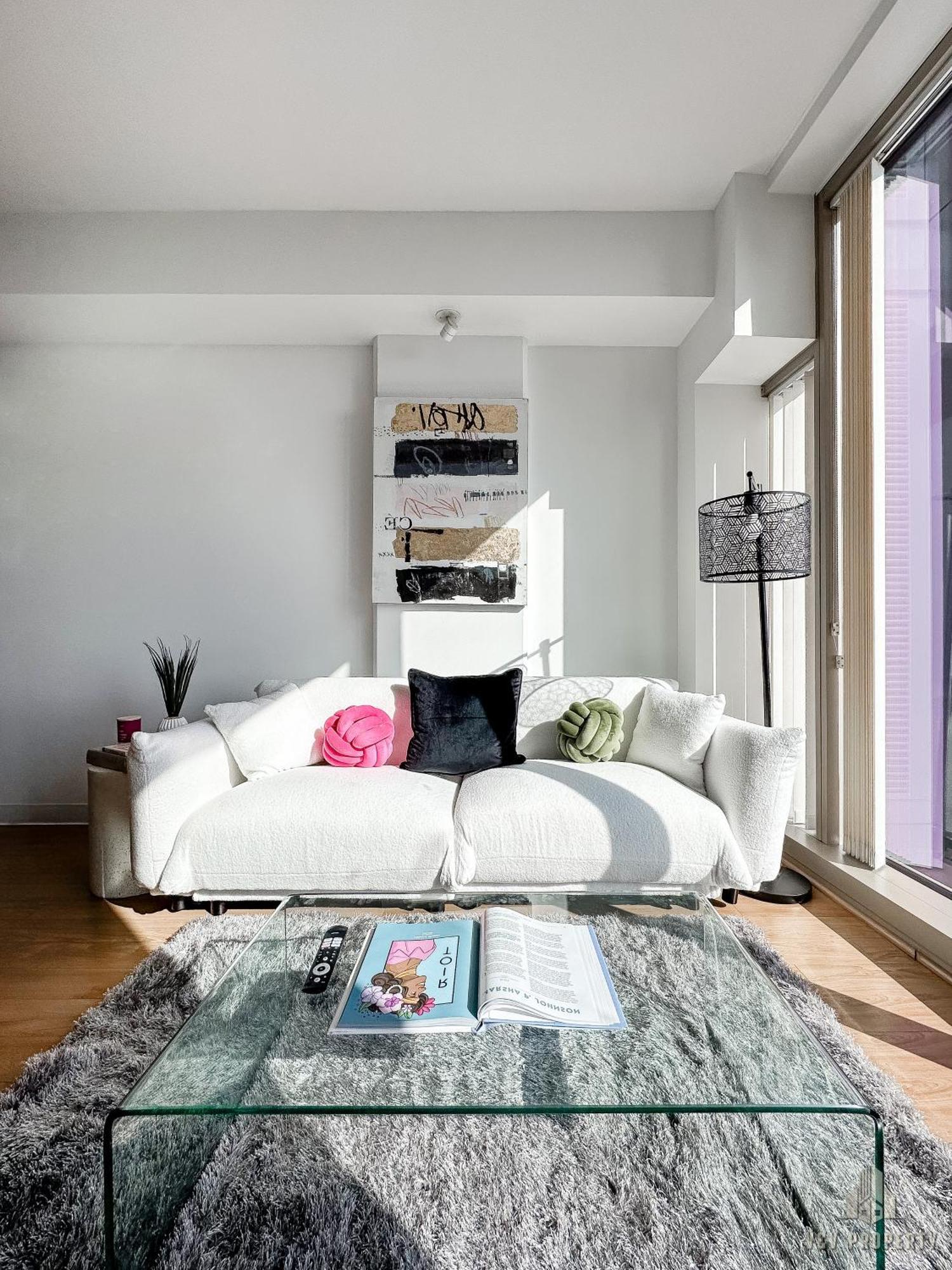 Apartamento Lux High Rise 1bdr With Free Parking & Pool, Gym
