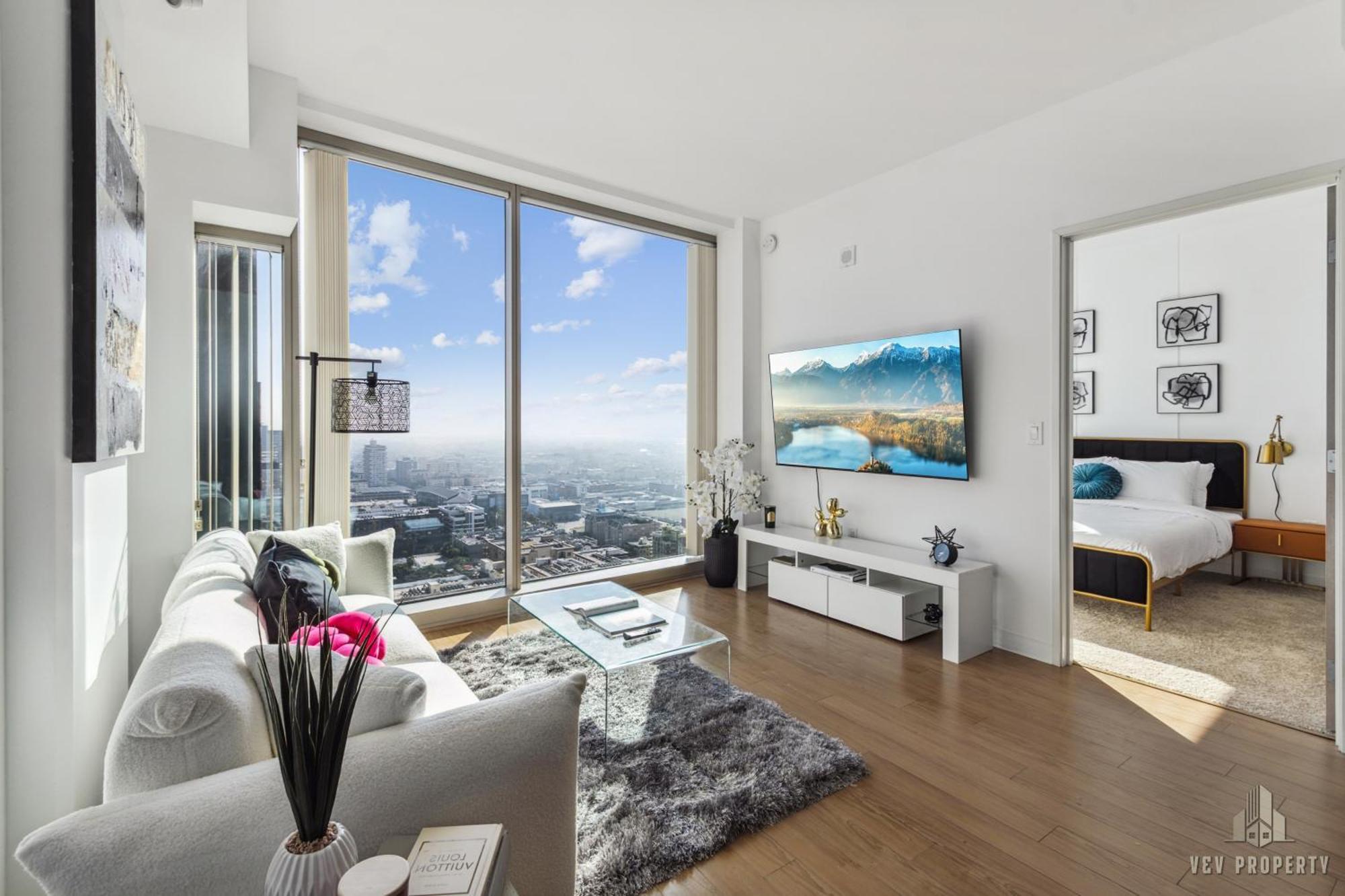 Lux High Rise 1bdr With Free Parking & Pool, Gym * Los Angeles